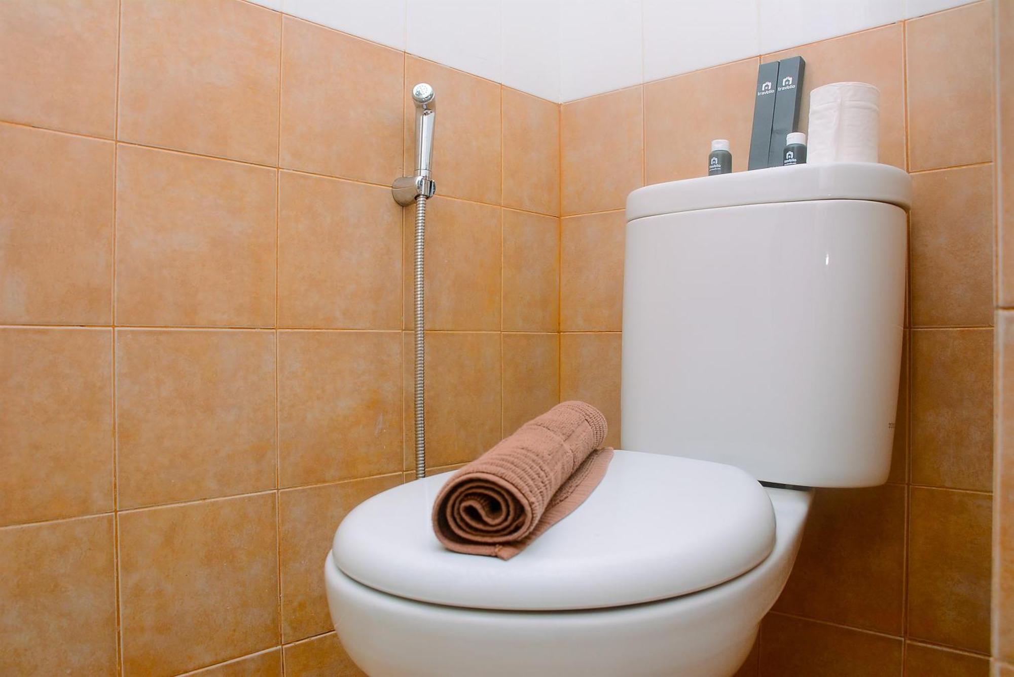 Apartemen Comfort At Pramuka Near Shopping Center By Travelio Jakarta